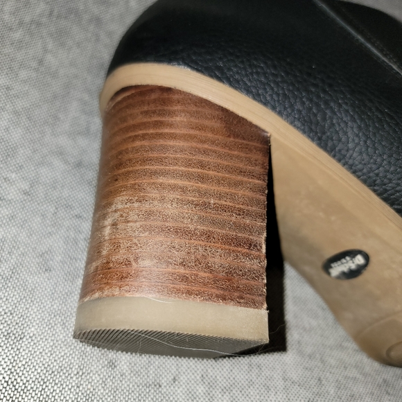 Booties - Picture 6 of 6